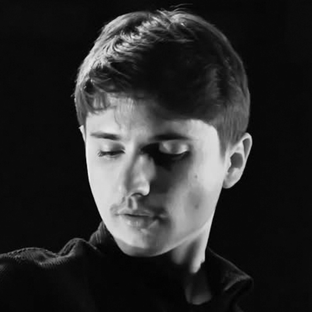 AKEMI FILLON - mélomanes, violon, piano, piano-jazz, jazz, musique indienne, musiques de films, musique classique, concerts, tournées, enregistrements, concerts classiques, mélodies, cross over, formation orchestrale, chefs d’orchestre, Musique de Chambre, Orchestre Symphonique, Pierre Boulez, M.W. Chung, Orchestre de Paris, Philharmonique de Radio France, Orchestre de Chambre de Paris, Orchestre de l’Opéra de Paris, Orchestre National d’Ile de France, Alexandre Desplat, Michel Legrand, Vladimir Cosma, Madonna, Mika, Vanessa Paradis, Benjamin Biolay, Serge Lama, Christophe Maé, Julien Clerc, Brian Wilson, Mika, Michael Bublé, Harry Connick Jr., Diana Krall